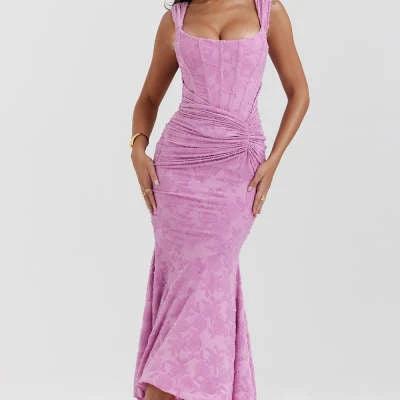 Purple Mozision off-shoulder backless evening dress for women, sleeveless strapless ruched bodycon club party dress.
