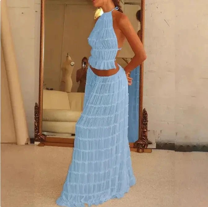 Mandotos 2-piece chic halter dress suit set featuring a stylish halter top and matching skirt, perfect for elegant occasions.