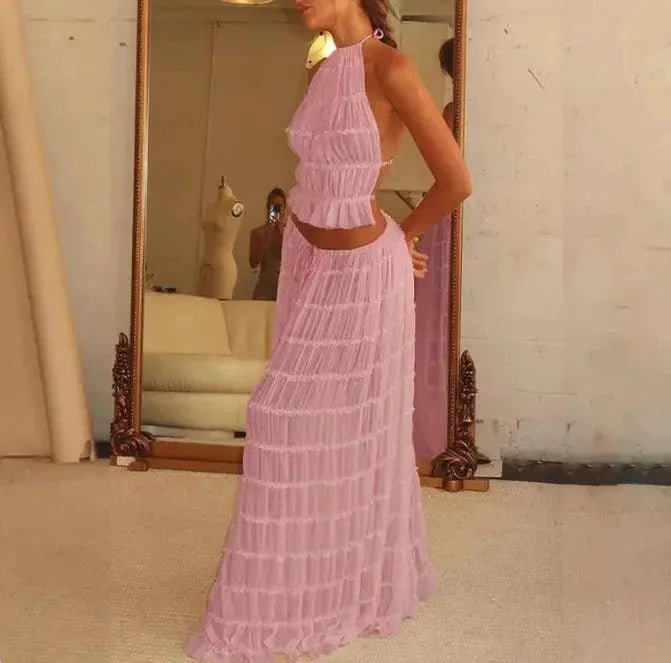 Mandotos 2-piece chic halter dress suit set featuring a stylish halter top and matching skirt for a trendy look.