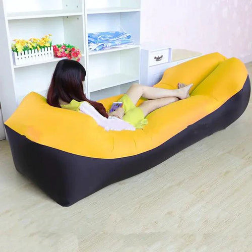 Mandotos AirLounge Elite sofa bed with modern design, featuring plush cushions and versatile functionality for stylish comfort.