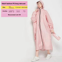 Mandotos all-weather cyclist raincoat in bright yellow, designed for outdoor biking and weather protection.