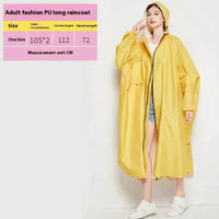 Mandotos all-weather cyclist raincoat in bright yellow, featuring hood and reflective details for outdoor riding in wet weather.