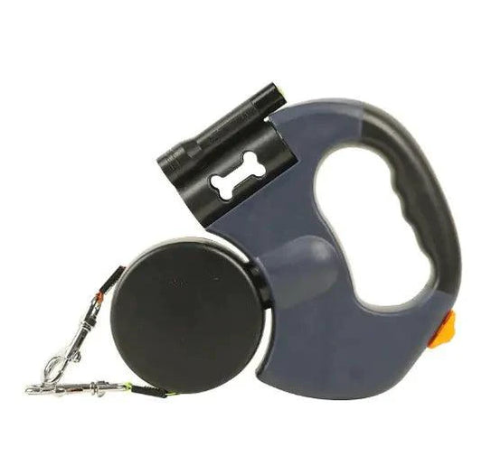 Mandotos AutoExtend towing rope with built-in light for vehicle recovery and towing, durable and easy to handle.