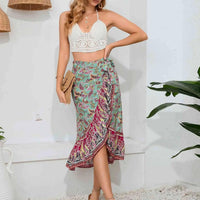 Mandotos Boho Bliss midi skirt with flowy fabric, bohemian print, and elastic waist, perfect for casual and summer wear.