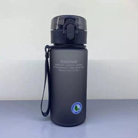 Mandotos Casino Frosted sports water bottle, plastic, portable with lid, suitable for men and women, ideal for active use