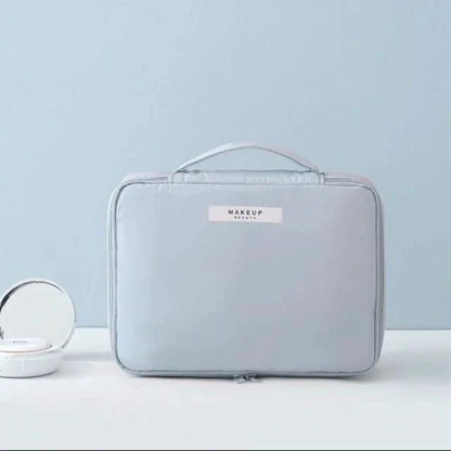 Chic Beauty Bag Organizer - MANDOTOS