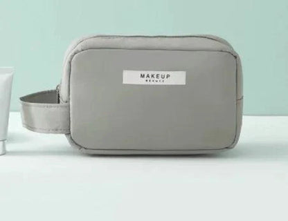 Chic Beauty Bag Organizer - MANDOTOS