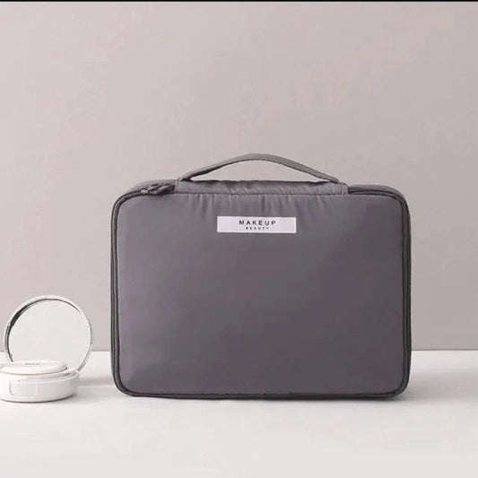 Chic Beauty Bag Organizer - MANDOTOS