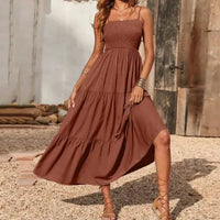 Mandotos chic chiffon layered swing dress featuring flowing fabric and elegant design, perfect for stylish occasions.