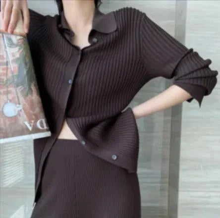 Chic Knit Collared Ensemble - MANDOTOS
