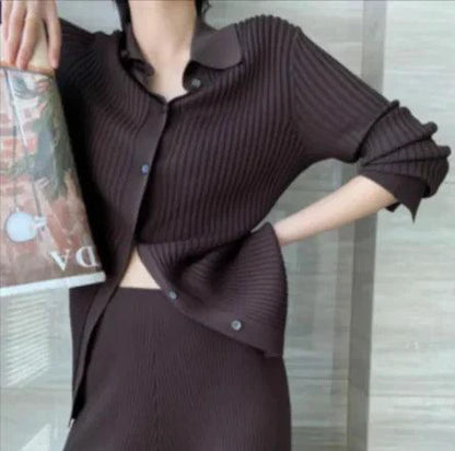 Chic Knit Collared Ensemble - MANDOTOS
