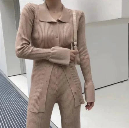 Chic Knit Collared Ensemble - MANDOTOS