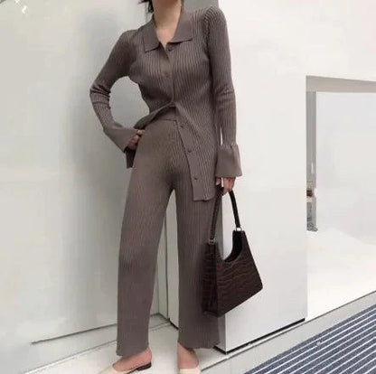 Chic Knit Collared Ensemble - MANDOTOS