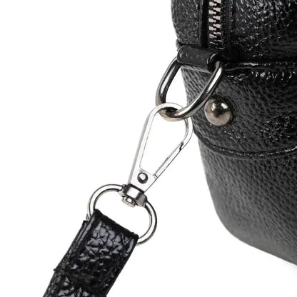 Chic Leather Circle Purse - MANDOTOS