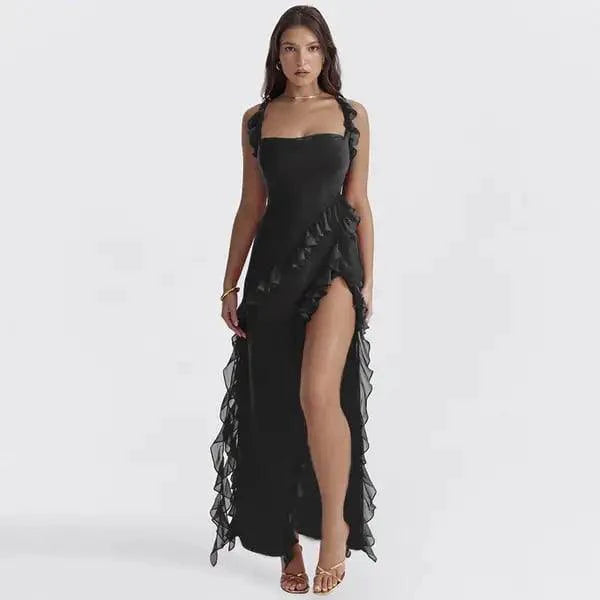 Mandotos chic maxi dress in elegant design, featuring flowing fabric and stylish silhouette, perfect for formal occasions.