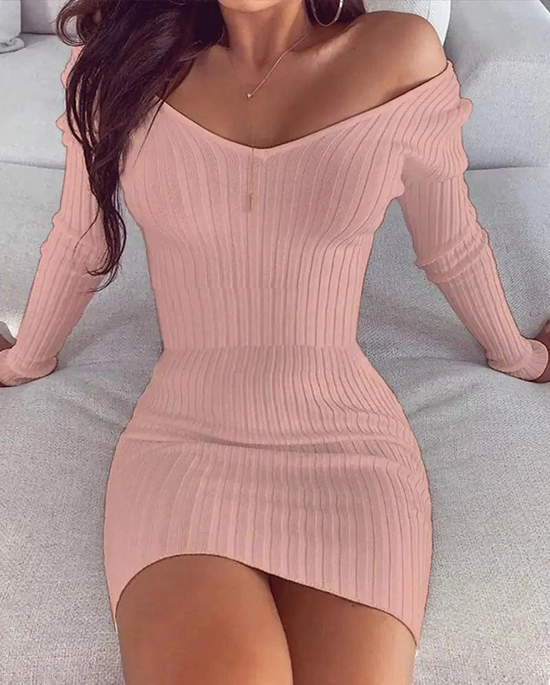 Chic Off-Shoulder Knit Dress - Effortlessly Stylish for Any Occasion - MANDOTOS