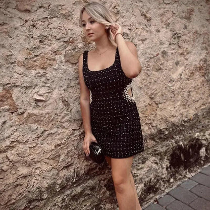 Chic Off-Shoulder Mini Dress - MANDOTOS