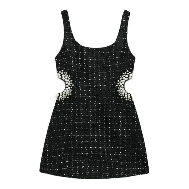 Mandotos chic off-shoulder mini dress featuring a stylish design and lightweight fabric, perfect for summer or casual outings.
