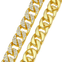Mandotos Clyde Elegance Gold Bracelet featuring sleek gold links and a sophisticated design for stylish wear.