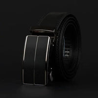 Mandotos contemporary leather belt with sleek design and metal buckle, ideal for stylish casual or formal wear.