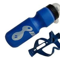 Mandotos cyclist's hydration flask, portable water bottle with a secure cap and ergonomic design for outdoor cycling.
