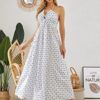Mandotos bohemian halter maxi dress for women, sleeveless and flowy, ideal for summer beachwear with a relaxed boho style.