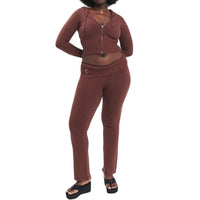 Mandotos women's hoodie suit with zip-up long-sleeve sweater and high-waist long pants, casual and comfortable leisure outfit.