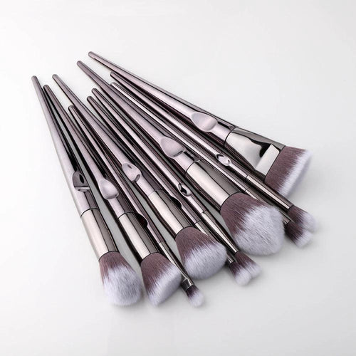 LuxeGlow Laser Makeup Brush Set - Flawless Precision for Radiant Beauty - MANDOTOS