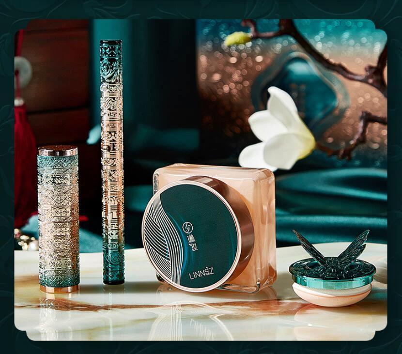 Oriental Beauty Co. Chinese-Inspired Makeup Set with Elegant Palette & Bold Colors - MANDOTOS
