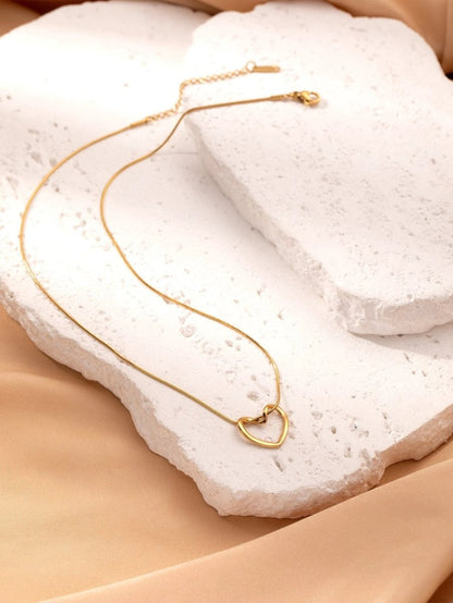 Stainless Steel Twist Hollow Heart Necklace - Clavicle Chain - MANDOTOS