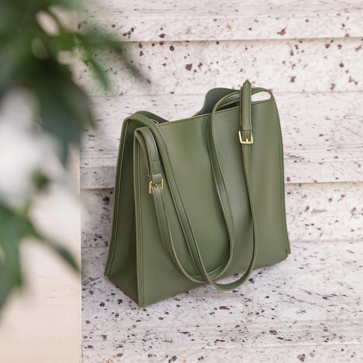 Olives Vegan Leather Tote - MANDOTOS