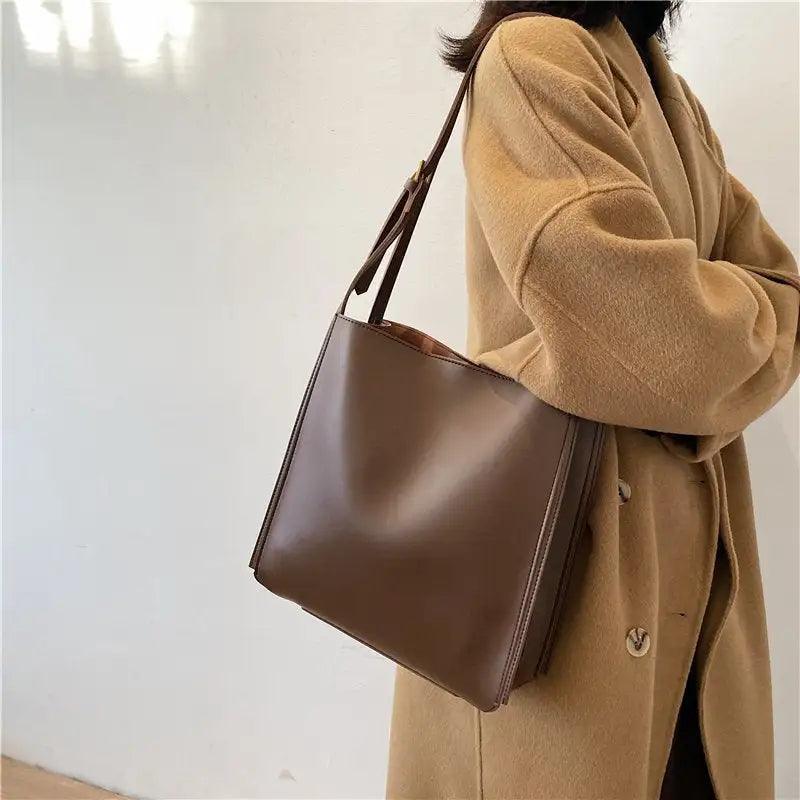 Olives Vegan Leather Tote - MANDOTOS