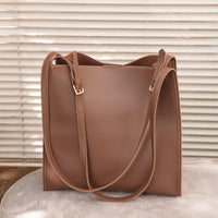Mandotos eco-friendly vegan leather tote bag with stylish design, featuring sustainable materials and spacious interior.