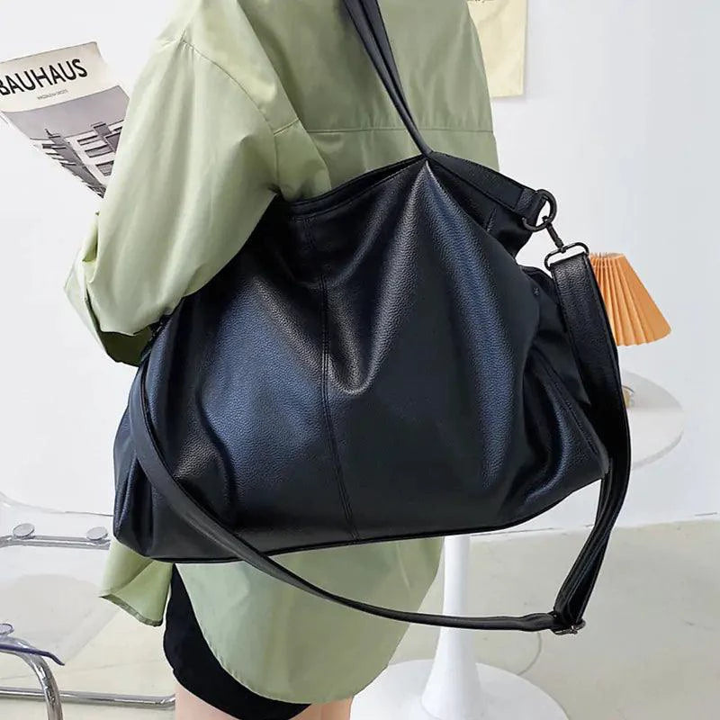 Elegant Leather Carryall - MANDOTOS