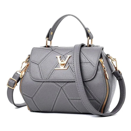 Elegant Leather Totes - MANDOTOS
