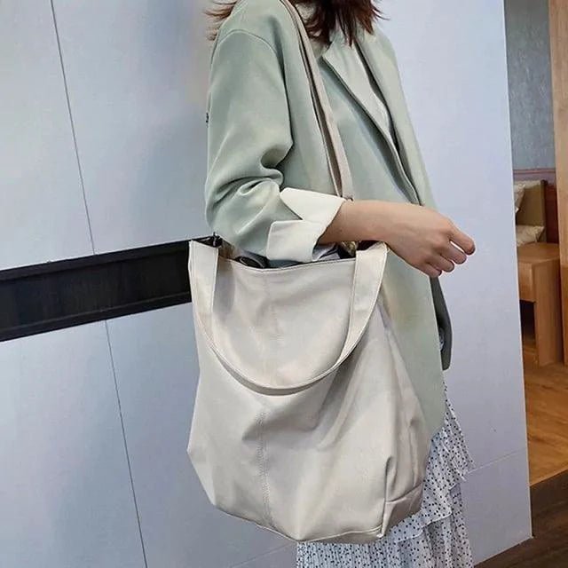 Elegant Women's Tote - MANDOTOS