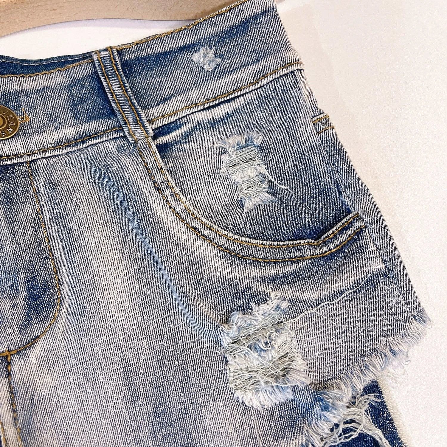 European Chic High Waist Light-Colored Raw Hem Jeans - MANDOTOS
