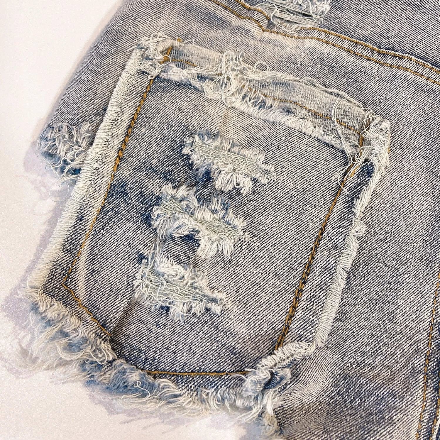 European Chic High Waist Light-Colored Raw Hem Jeans - MANDOTOS