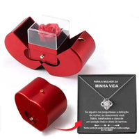 Mandotos red apple jewelry box with artificial rose, designed for necklaces, perfect for Christmas, Mother’s Day, or Valentine’s Day gifts.