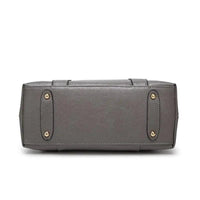 Mandotos fashion women’s shoulder bag with stylish design, suitable for ladies’ everyday use and casual outings.