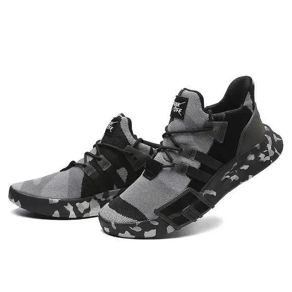Mandotos Featherweight outdoor running shoes with breathable mesh upper and versatile design for active outdoor wear.