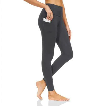 Mandotos FlexiForm high-waist fitness leggings shown in black with a snug fit and stretchy fabric for workout comfort.