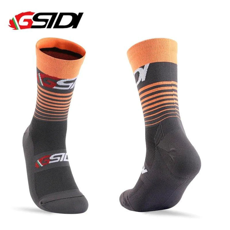 Mandotos Gsidi cycling socks, high-quality compression socks for men and women, ideal for biking, running, and outdoor sports activities.