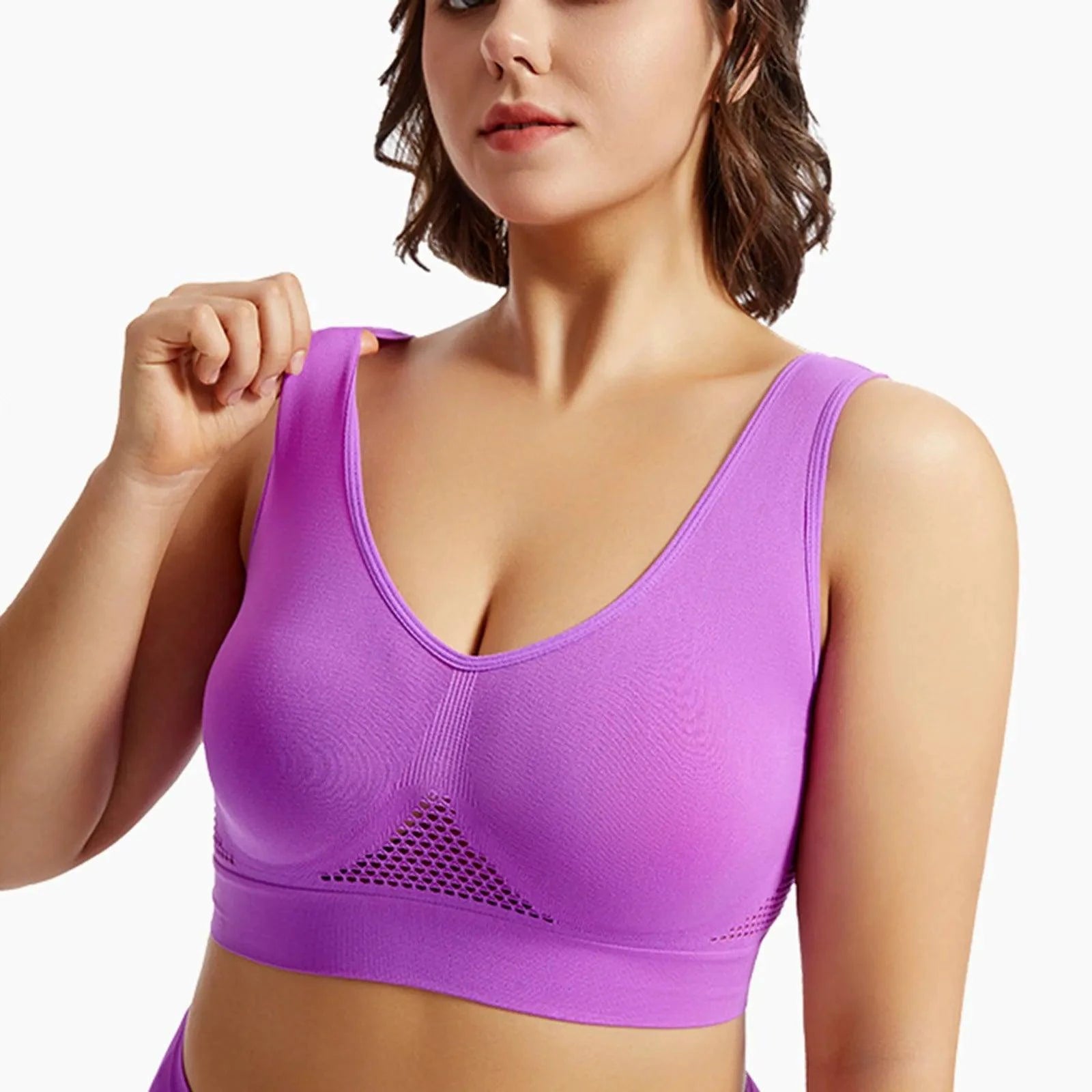 Mandotos high-strength anti-sag sports bra for women, designed for yoga and running, featuring supportive, breathable fabric.