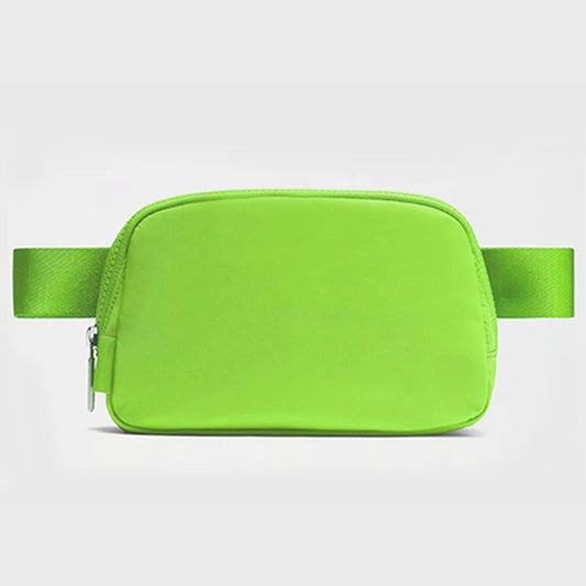 Mandotos International 1L breathable women's fanny pack, ideal for travel and outdoor activities, shown in a close-up image.