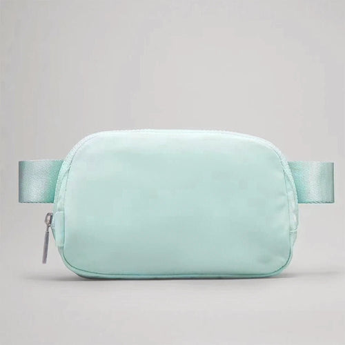 Mandotos International 1L breathable women's fanny pack for travel and outdoor activities in US warehouse, lightweight and practical.