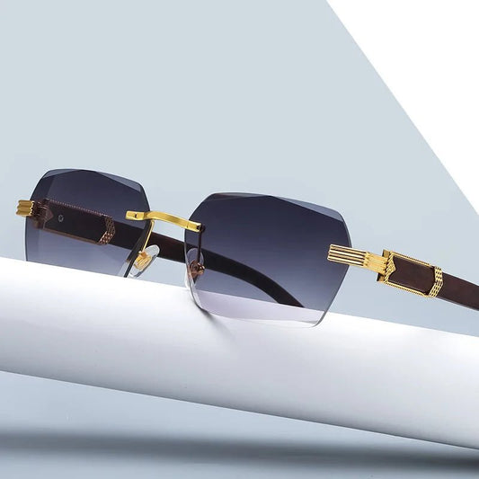 Mandotos International 2024 trendy square sunglasses with wood grain metal frame and personalized PC irregular design