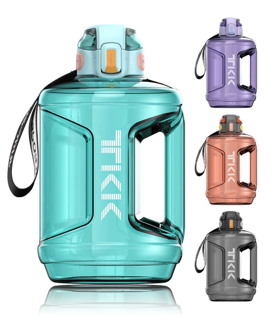 Mandotos International 2L BPA-free Tritan water bottle with custom logo and straw for gym use
