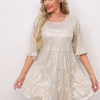 Mandotos International solid color loose waist short sleeve skirt sequined dress, suitable for banquets and fashion events.