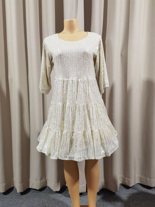 Mandotos International sequined short sleeve skirt dress featuring a solid color, loose waist design, ideal for fashion and banquets.